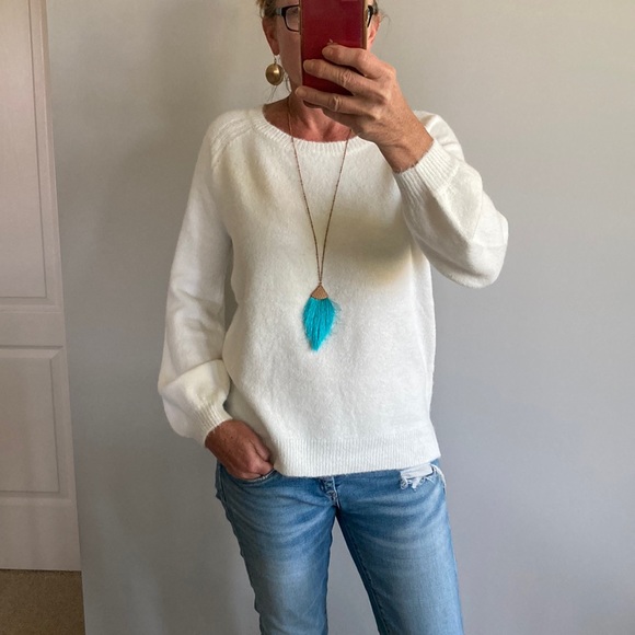 White Long Sleeve Crew Neck Sweater - Picture 2 of 10